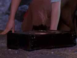 extant_XenaWarriorPrincess_1x04_CradleOfHope_00986