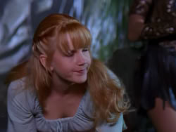 extant_XenaWarriorPrincess_1x04_CradleOfHope_00995
