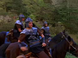 extant_XenaWarriorPrincess_1x04_CradleOfHope_01005