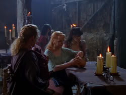 extant_XenaWarriorPrincess_1x04_CradleOfHope_01088