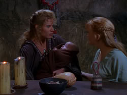 extant_XenaWarriorPrincess_1x04_CradleOfHope_01099