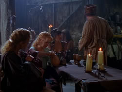 extant_XenaWarriorPrincess_1x04_CradleOfHope_01178