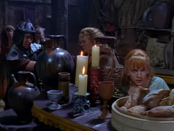extant_XenaWarriorPrincess_1x04_CradleOfHope_01304