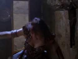 extant_XenaWarriorPrincess_1x04_CradleOfHope_01313