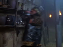 extant_XenaWarriorPrincess_1x04_CradleOfHope_01339