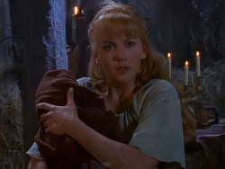 extant_XenaWarriorPrincess_1x04_CradleOfHope_01411