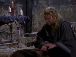 extant_XenaWarriorPrincess_1x04_CradleOfHope_01475