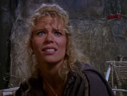 extant_XenaWarriorPrincess_1x04_CradleOfHope_01514
