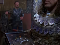extant_XenaWarriorPrincess_1x04_CradleOfHope_01520