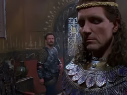extant_XenaWarriorPrincess_1x04_CradleOfHope_01521