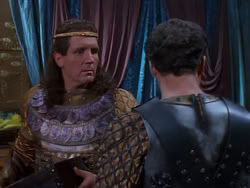 extant_XenaWarriorPrincess_1x04_CradleOfHope_01562