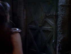 extant_XenaWarriorPrincess_1x04_CradleOfHope_01711