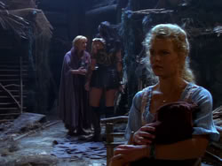 extant_XenaWarriorPrincess_1x04_CradleOfHope_01742