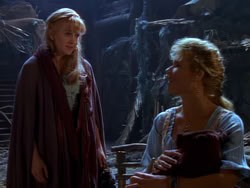extant_XenaWarriorPrincess_1x04_CradleOfHope_01792