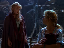 extant_XenaWarriorPrincess_1x04_CradleOfHope_01793
