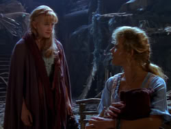 extant_XenaWarriorPrincess_1x04_CradleOfHope_01794