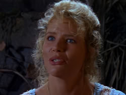 extant_XenaWarriorPrincess_1x04_CradleOfHope_01796