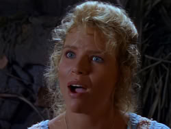 extant_XenaWarriorPrincess_1x04_CradleOfHope_01798