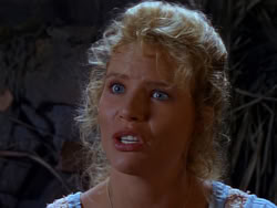 extant_XenaWarriorPrincess_1x04_CradleOfHope_01799