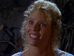 extant_XenaWarriorPrincess_1x04_CradleOfHope_01800