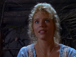 extant_XenaWarriorPrincess_1x04_CradleOfHope_01817
