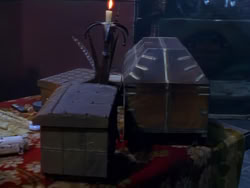 extant_XenaWarriorPrincess_1x04_CradleOfHope_01826