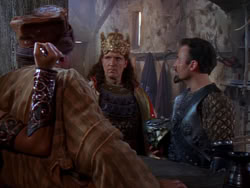 extant_XenaWarriorPrincess_1x04_CradleOfHope_01900