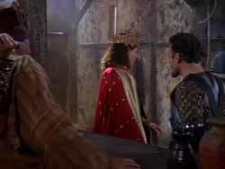 extant_XenaWarriorPrincess_1x04_CradleOfHope_01904