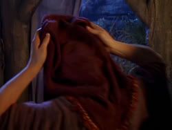 extant_XenaWarriorPrincess_1x04_CradleOfHope_02071