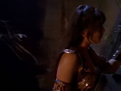 extant_XenaWarriorPrincess_1x04_CradleOfHope_02084