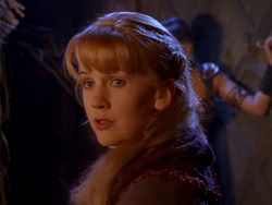 extant_XenaWarriorPrincess_1x04_CradleOfHope_02092