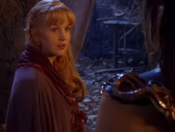 extant_XenaWarriorPrincess_1x04_CradleOfHope_02113