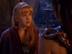 extant_XenaWarriorPrincess_1x04_CradleOfHope_02142