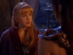 extant_XenaWarriorPrincess_1x04_CradleOfHope_02143