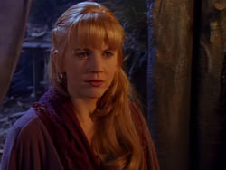 extant_XenaWarriorPrincess_1x04_CradleOfHope_02162