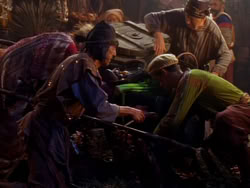 extant_XenaWarriorPrincess_1x04_CradleOfHope_02231