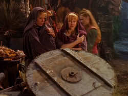 extant_XenaWarriorPrincess_1x04_CradleOfHope_02250