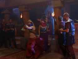 extant_XenaWarriorPrincess_1x04_CradleOfHope_02328