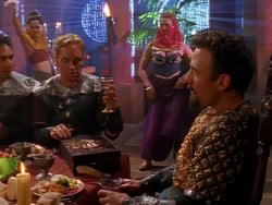 extant_XenaWarriorPrincess_1x04_CradleOfHope_02409