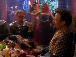 extant_XenaWarriorPrincess_1x04_CradleOfHope_02411