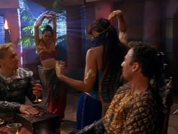 extant_XenaWarriorPrincess_1x04_CradleOfHope_02431