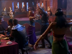 extant_XenaWarriorPrincess_1x04_CradleOfHope_02452