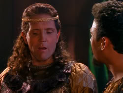 extant_XenaWarriorPrincess_1x04_CradleOfHope_02498