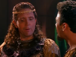 extant_XenaWarriorPrincess_1x04_CradleOfHope_02499