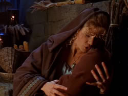 extant_XenaWarriorPrincess_1x04_CradleOfHope_02579