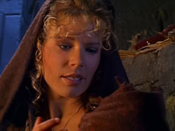 extant_XenaWarriorPrincess_1x04_CradleOfHope_02585