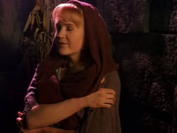 extant_XenaWarriorPrincess_1x04_CradleOfHope_02596
