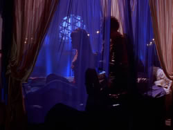 extant_XenaWarriorPrincess_1x04_CradleOfHope_02684