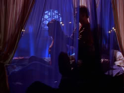extant_XenaWarriorPrincess_1x04_CradleOfHope_02690