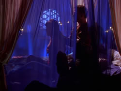 extant_XenaWarriorPrincess_1x04_CradleOfHope_02691